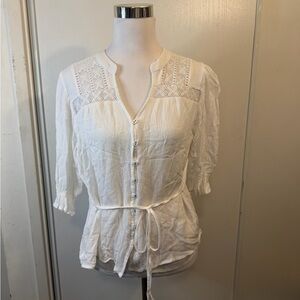Women’s White Button-Front Lace Yoke Blouse